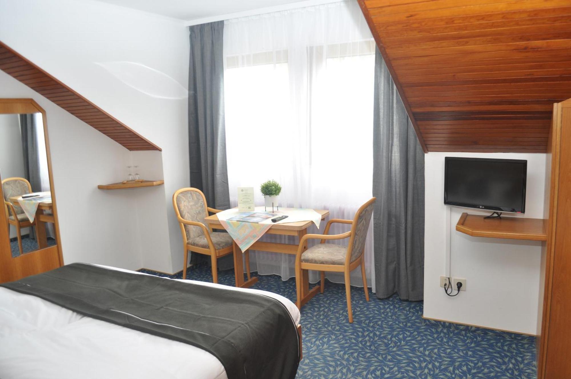 Hotel Kuehns Muehle Oestrich-Winkel Exteriér fotografie